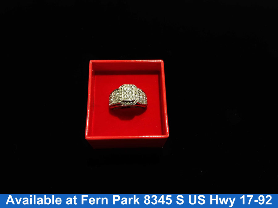 Women's Ring - White Gold 14k (.585) 11.9 grams Size 8