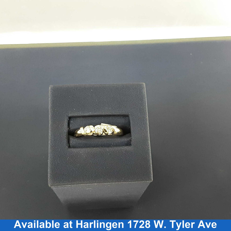 Women's Ring - Anniversary - White Gold 14k (.585) 3.7 grams Size 7.5