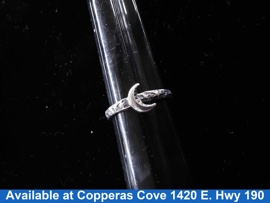 Women's Ring - Silver 3.1 grams Size 20