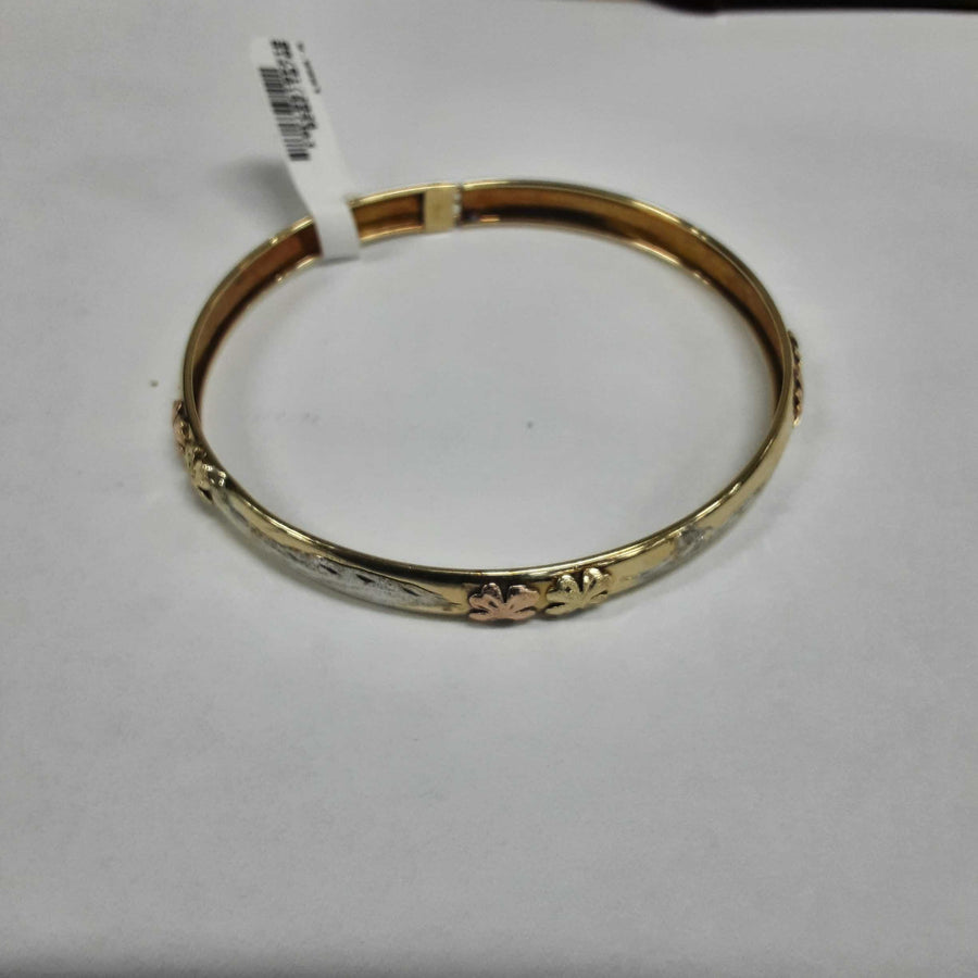 Bangle Bracelet - Yellow Gold 14k (.585) 7 grams 8 inch