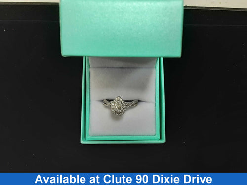 Women's Ring - White Gold 14k (.585) 4 grams Size 7