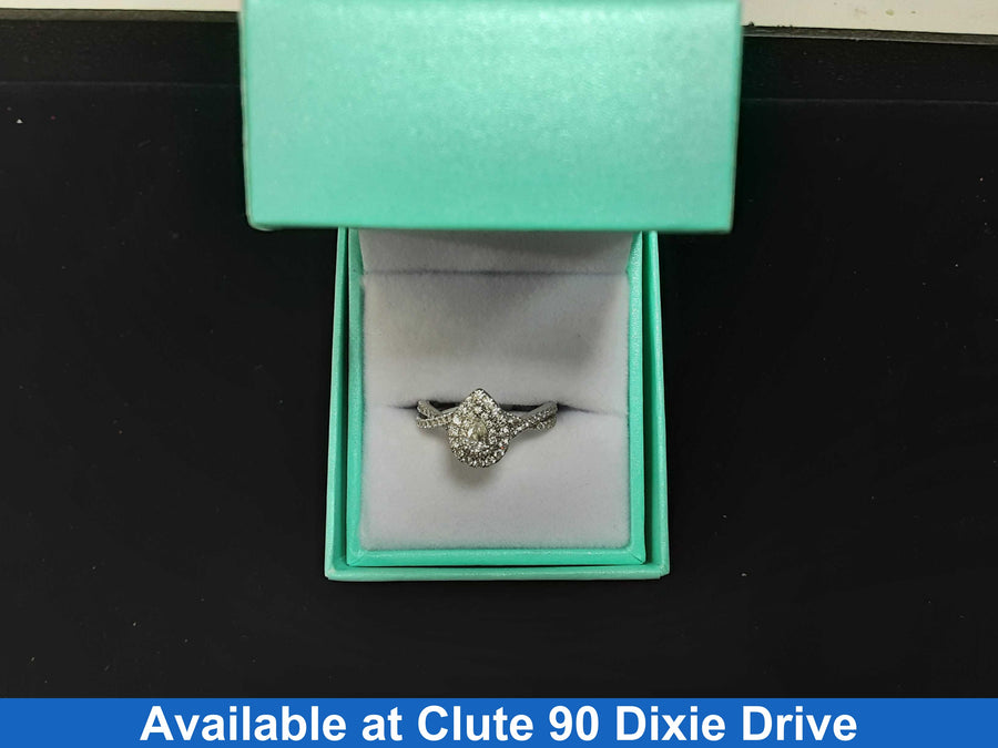 Women's Ring - White Gold 14k (.585) 4 grams Size 7