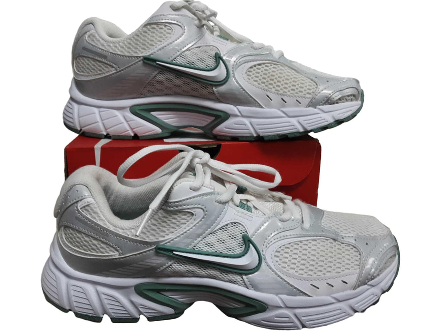 Nike Hq7901-106 White