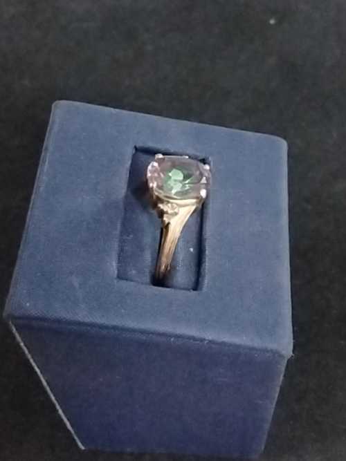 Women's Ring - Yellow Gold 10k (.417) 2.6 grams Size 20