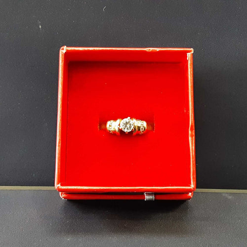 Women's Ring - Yellow Gold 10k (.417) 2.4 grams Size 20