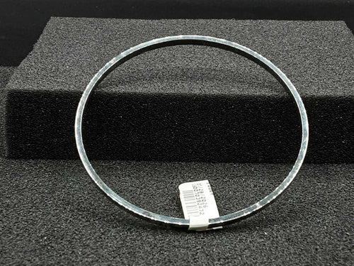 Bangle Bracelet - White Gold 18k (.750) 9 grams 3 inch