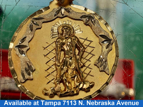 Religious Pendant - Yellow Gold 10k (.417) 7.3 grams