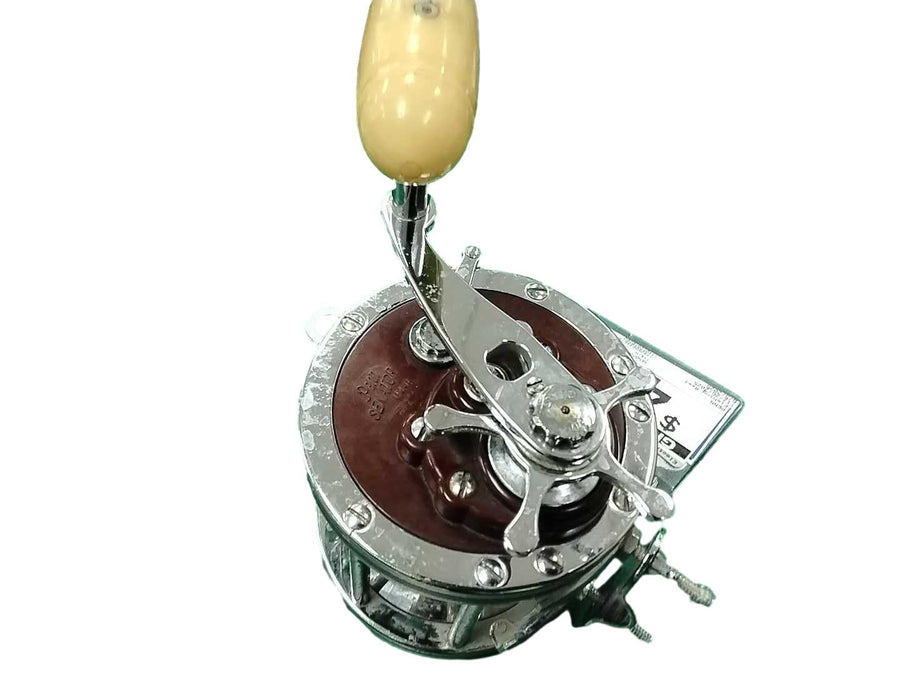 Penn Senator Silver Fishing Reel
