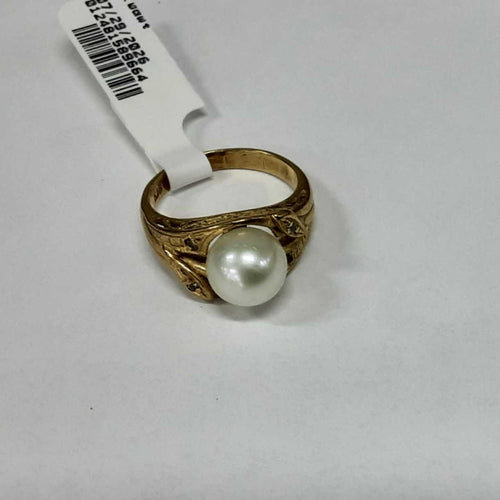 Women's Ring - Solitaire - Yellow Gold 18k (.750) 4.6 grams Size 5