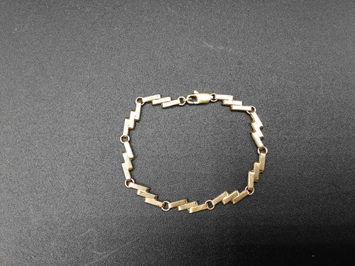Link Bracelet - Yellow Gold 14k (.585) 7.1 grams 7 inch