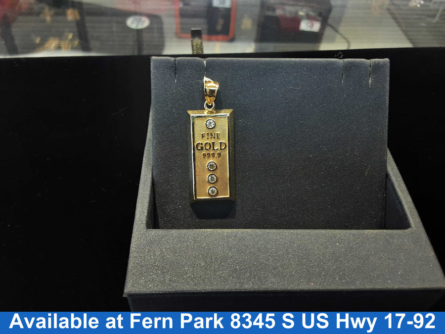 Symbol Pendant - Yellow Gold 10k (.417) 3.5 grams