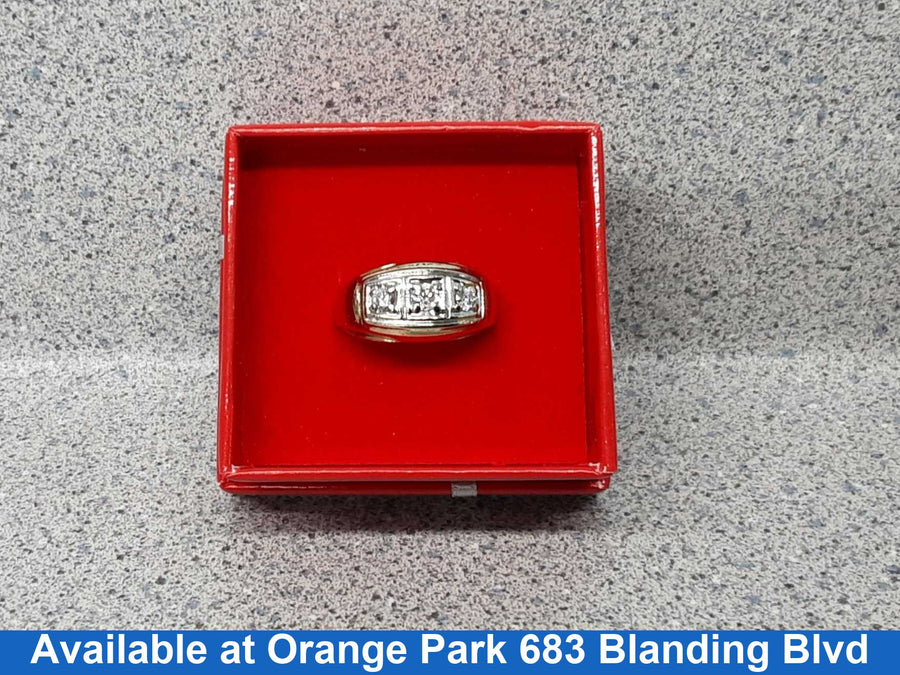 Men's Ring - Yellow Gold 10k (.417) 7.4 grams Size 8