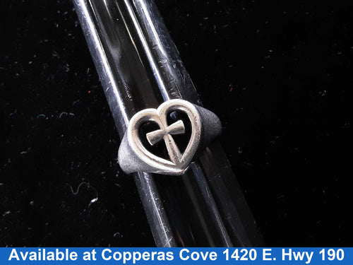 Women's Ring - Silver 6.9 grams Size 20