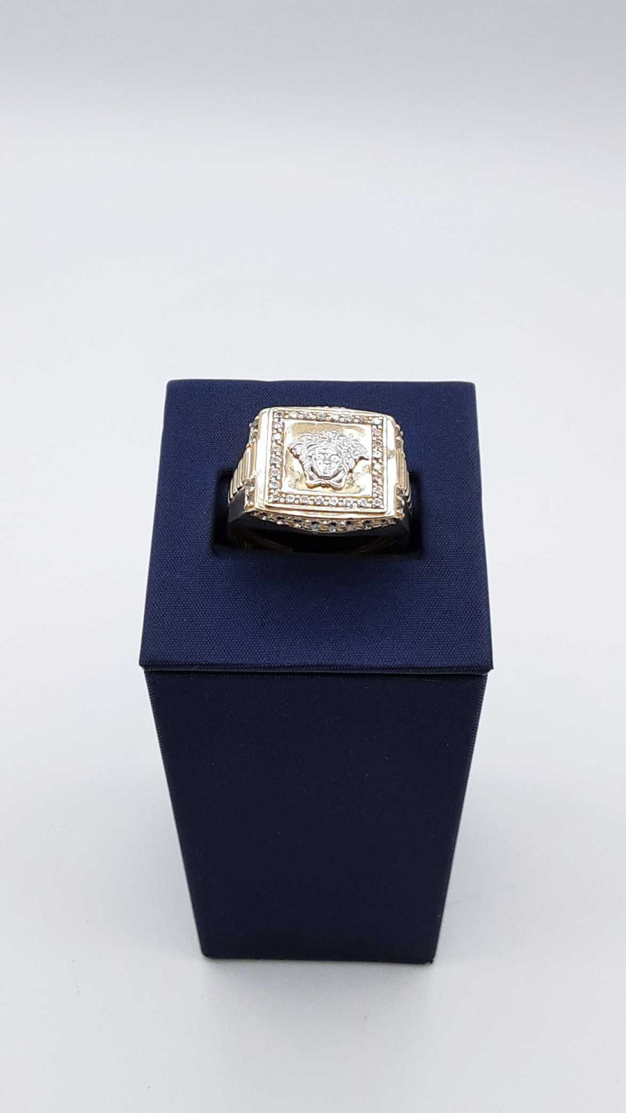 Men's Ring - Yellow Gold 14k (.585) 4.2 grams Size 10