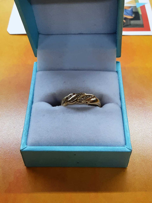 Women's Ring - Yellow Gold 14k (.585) 1.8 grams Size 6