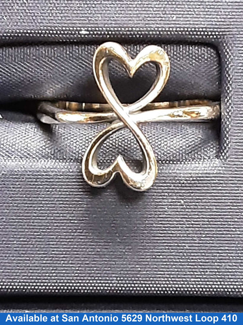 Women's Ring - Silver 3.3 grams Size 9