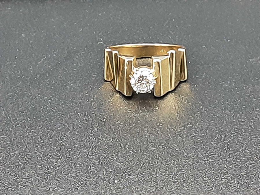 Women's Ring - Solitaire - Yellow Gold 14k (.585) 5.8 grams Size 6.5