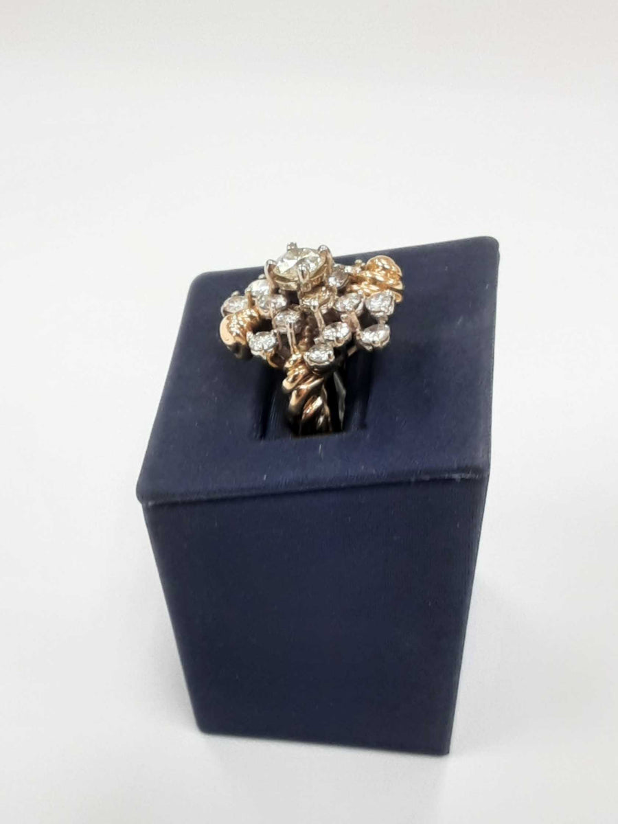Women's Ring - Yellow Gold 14k (.585) 11.7 grams Size 10
