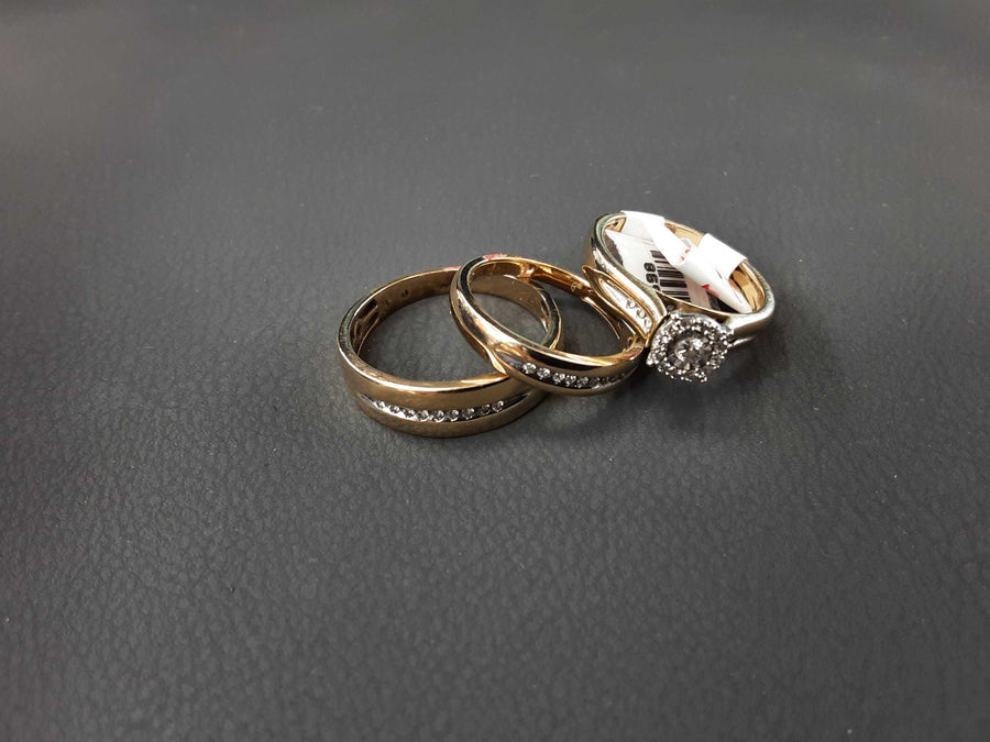 Ring - Wedding Set - Yellow Gold 14k (.585) 9.8 grams Size 7.5