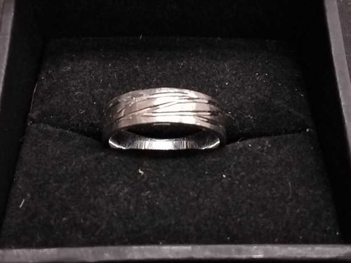 Ring - Wedding Band - White Gold 14k (.585) 7.7 grams Size 20