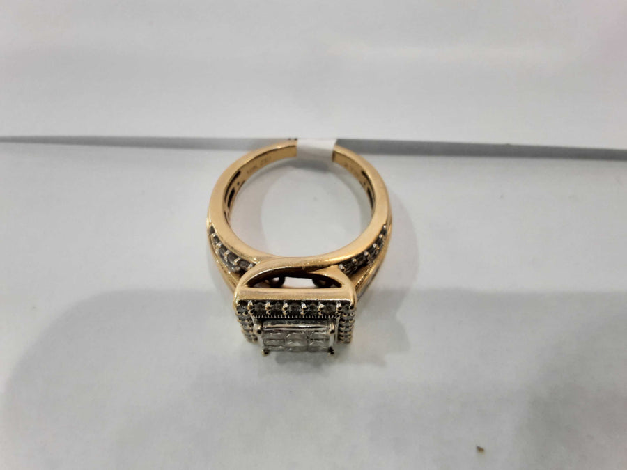 Women's Ring - Yellow Gold 10k (.417) 7.8 grams Size 20