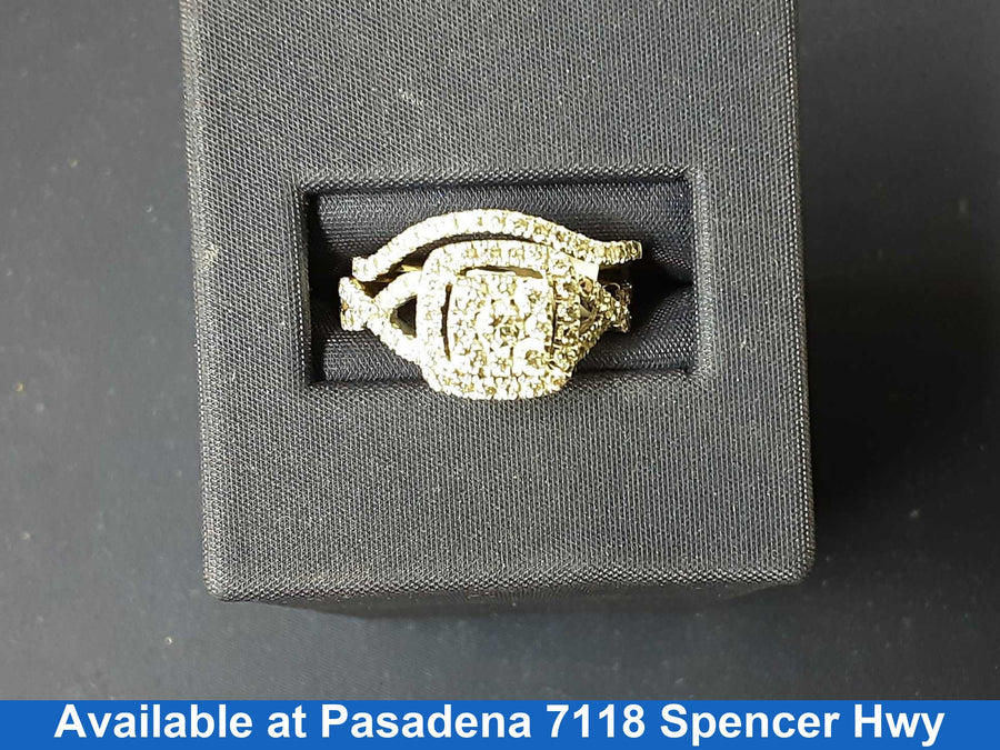 Ring - Wedding Set - Yellow Gold 10k (.417) 4.1 grams Size 20