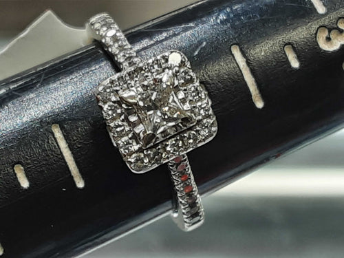 Ring - Engagement Set - White Gold 10k (.417) 2.2 grams Size 4
