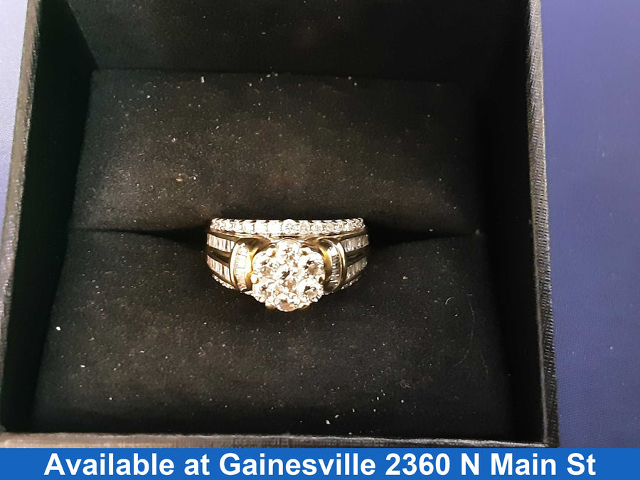 Women's Ring - Yellow Gold 10k (.417) 6.7 grams Size 7