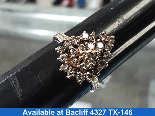 Women's Ring - Yellow Gold 14k (.585) 5.2 grams Size 9.5