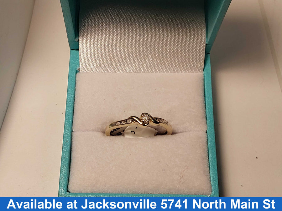 Women's Ring - Yellow Gold 10k (.417) 1.4 grams Size 7