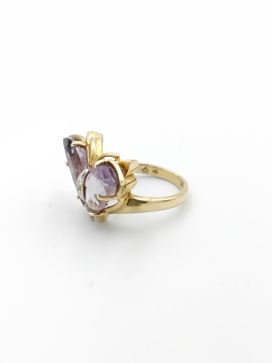 Women's Ring - Yellow Gold 14k (.585) 3.7 grams Size 4.5