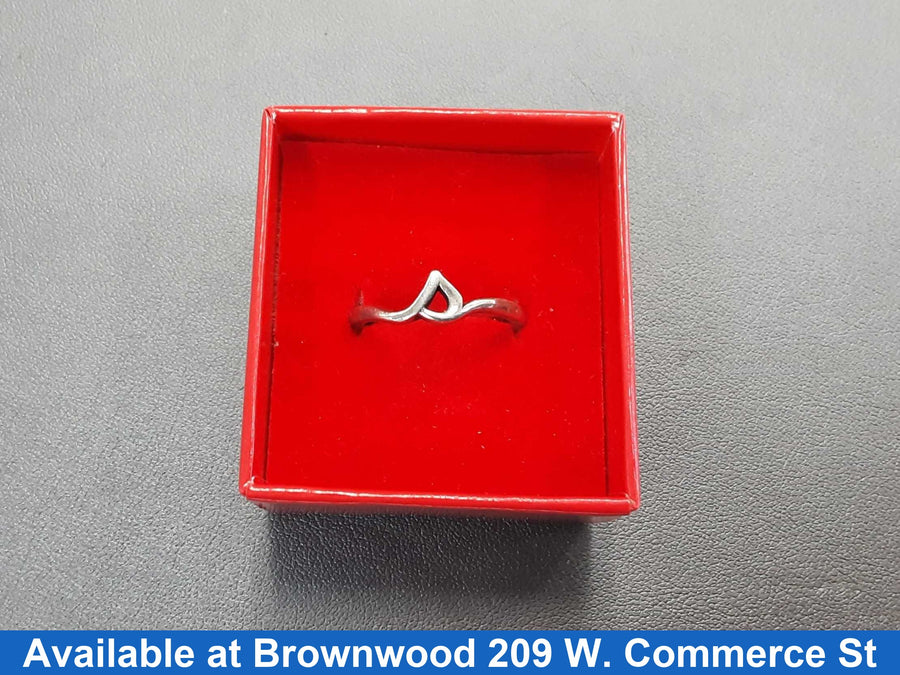 Women's Ring - Silver 2.5 grams Size 7