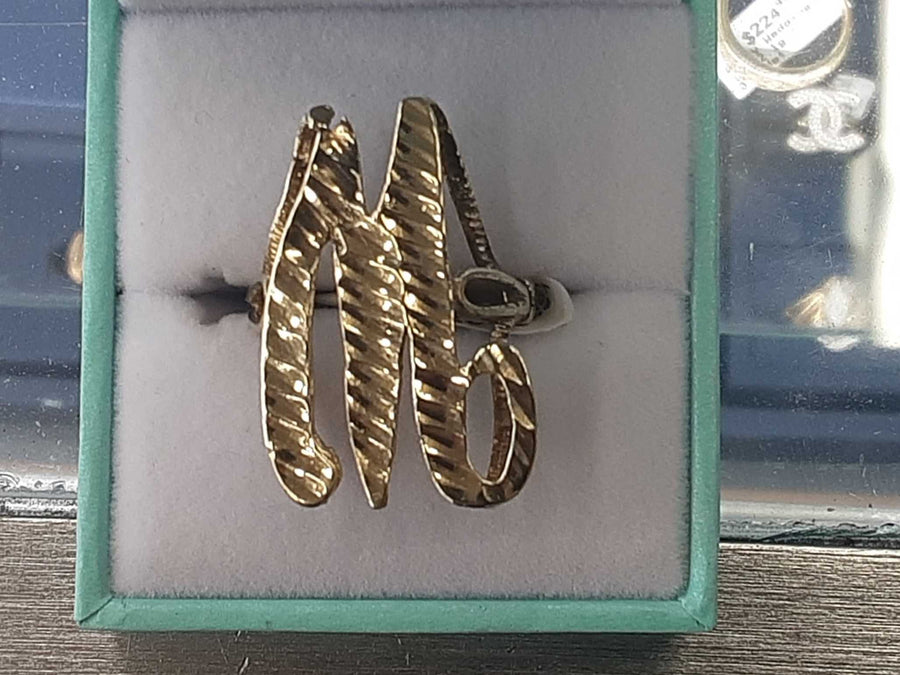 Women's Ring - Yellow Gold 10k (.417) 4.5 grams Size 7.5