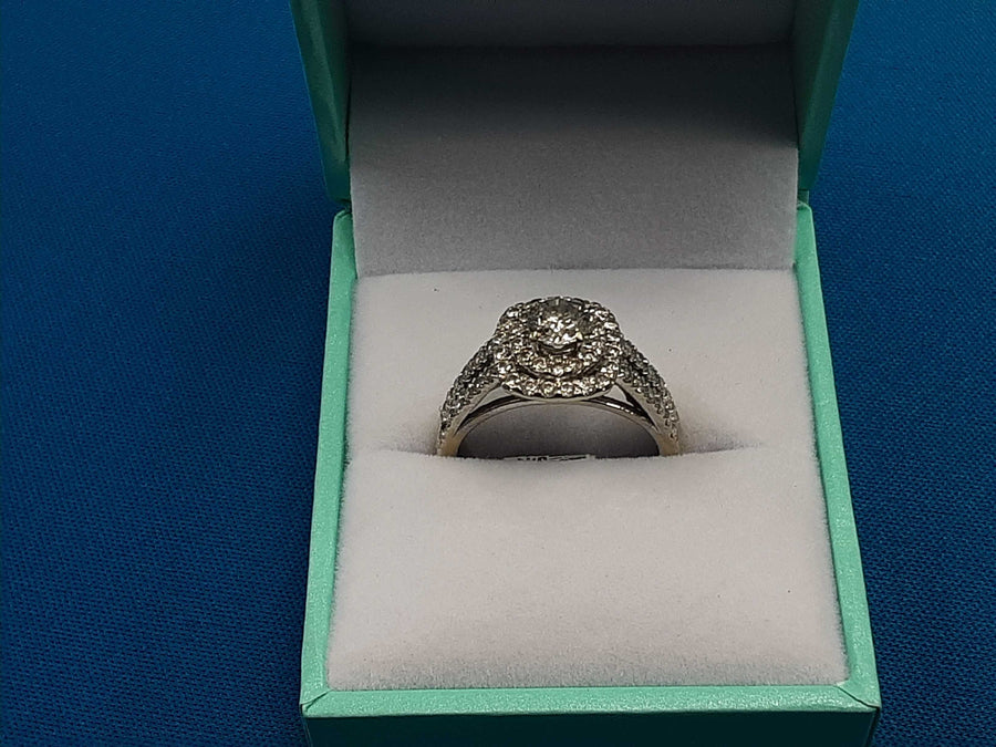 Women's Ring - White Gold 14k (.585) 4.8 grams Size 7.5