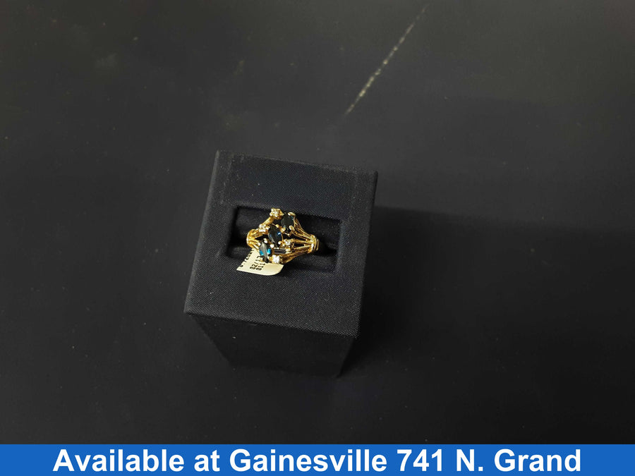 Women's Ring - Yellow Gold 14k (.585) 3.3 grams Size 5.5