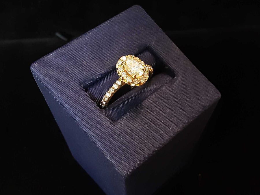 Women's Ring - Yellow Gold 14k (.585) 2.6 grams Size 10