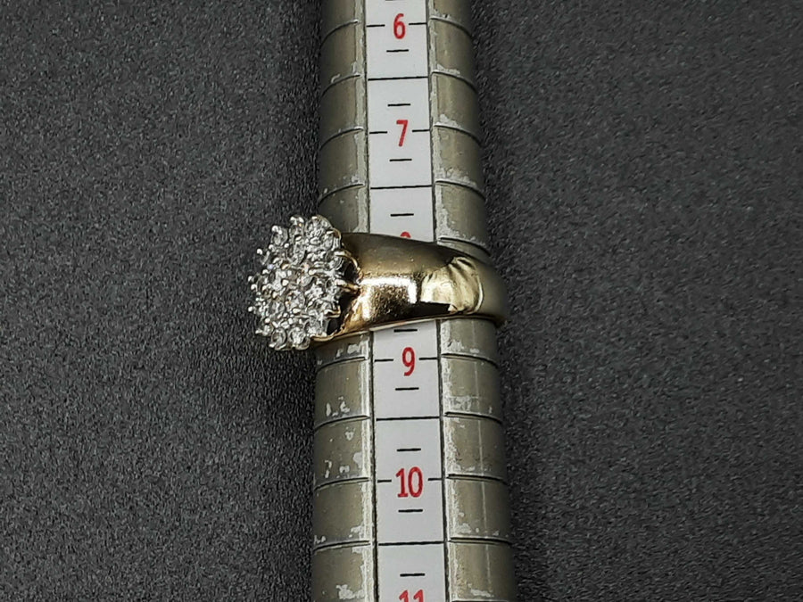 Women's Ring - Yellow Gold 10k (.417) 6.5 grams Size 9