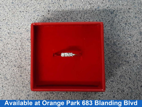 Women's Ring - White Gold 10k (.417) 1.7 grams Size 6.5
