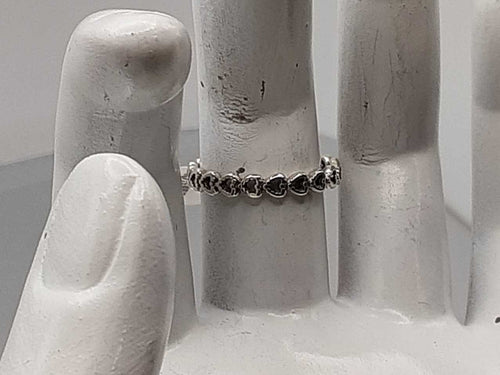 Women's Ring - Silver 1.5 grams Size 7