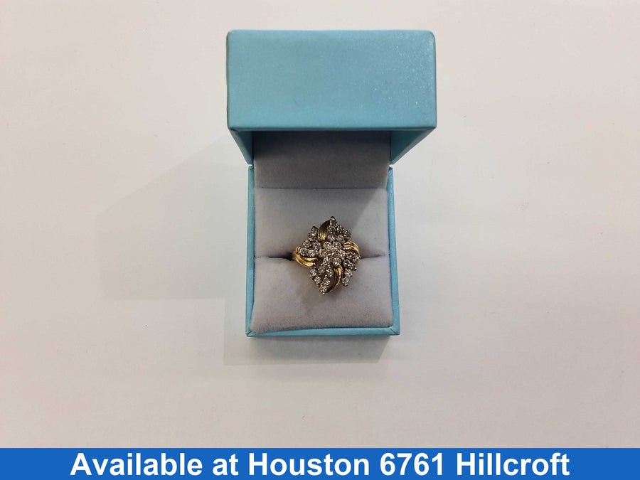 Women's Ring - Yellow Gold 14k (.585) 6.7 grams Size 6.5