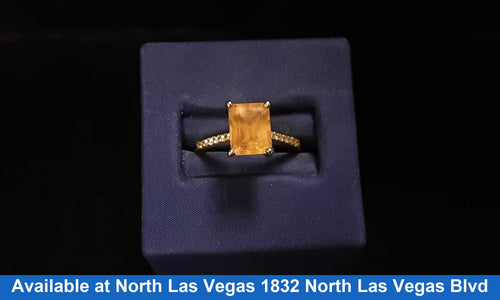 Women's Ring - Yellow Gold 18k (.750) 4.1 grams Size 7