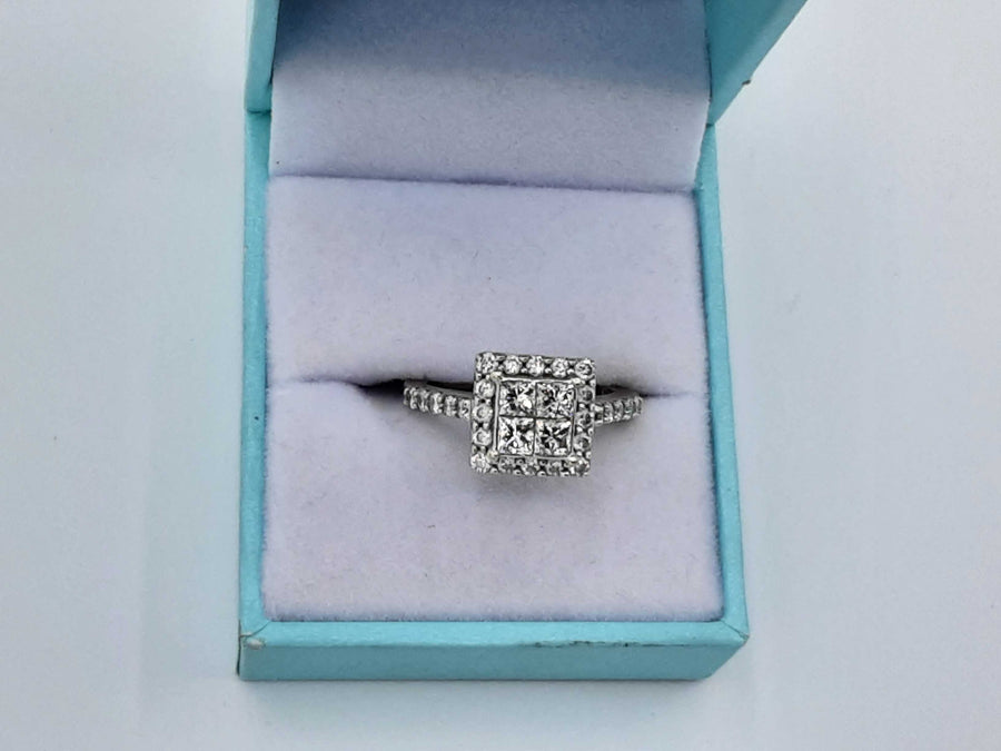 Women's Ring - White Gold 14k (.585) 4.9 grams Size 7