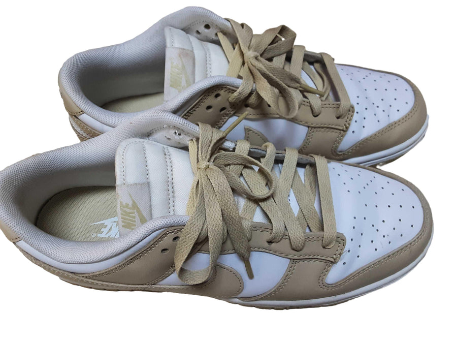 Nike Dv0833-100 Gold