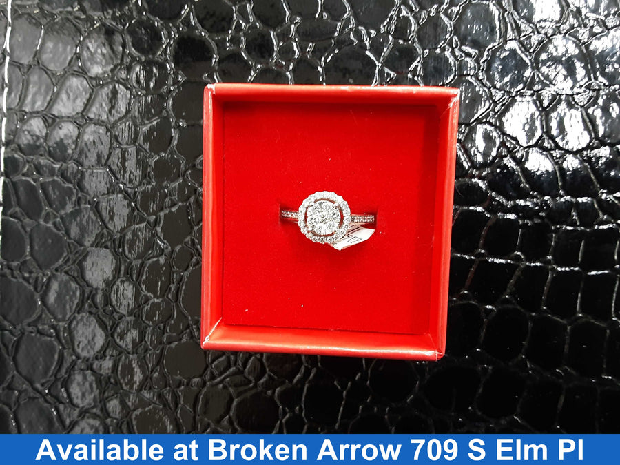 Women's Ring - White Gold 14k (.585) 2.6 grams Size 20