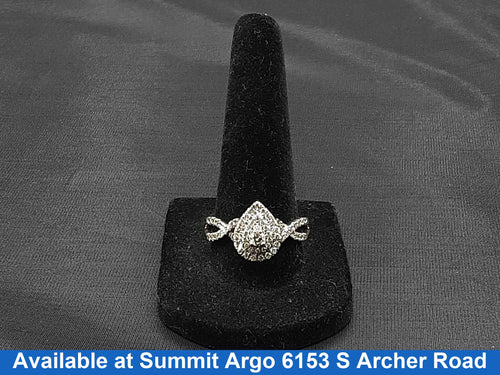 Women's Ring - White Gold 14k (.585) 4.6 grams Size 9.5