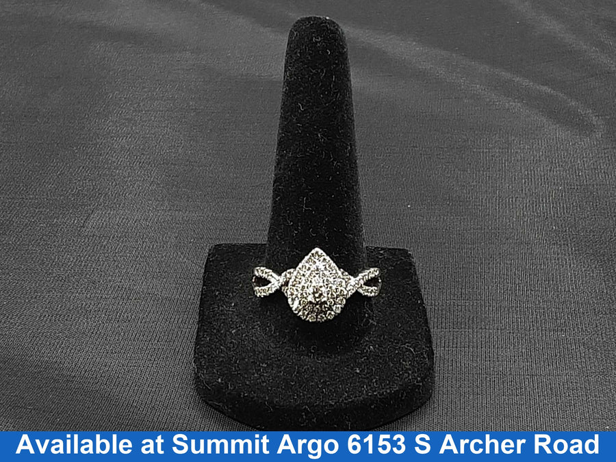 Women's Ring - White Gold 14k (.585) 4.6 grams Size 9.5