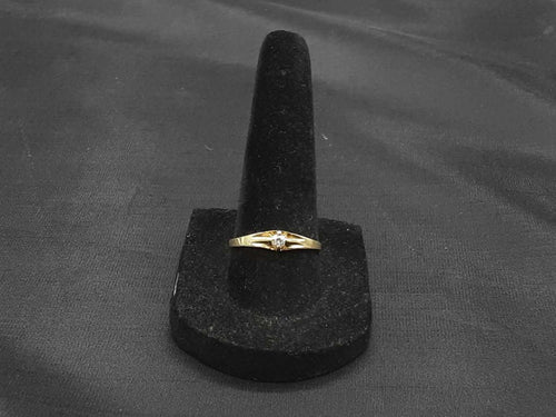 Women's Ring - Solitaire - Yellow Gold 14k (.585) 0.9 grams Size 8.5