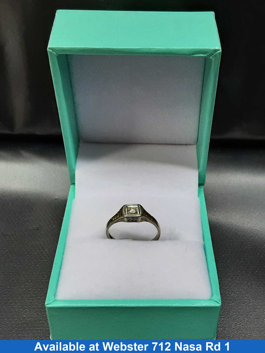 Men's Ring - Yellow Gold 14k (.585) 1.6 grams Size 2.5