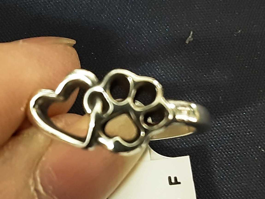 Women's Ring - Silver 2.4 grams Size 20