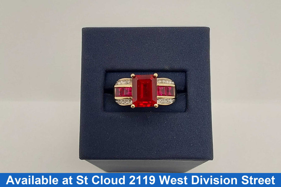 Women's Ring - Yellow Gold 10k (.417) 3.52 grams Size 7